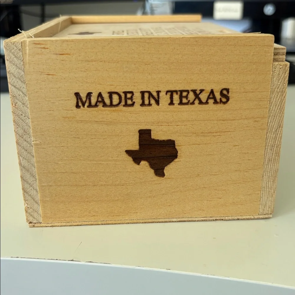 Made in Texas Wooden Box EUC
